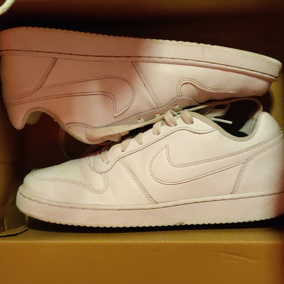 Nike court visions - Picture 1 of 3